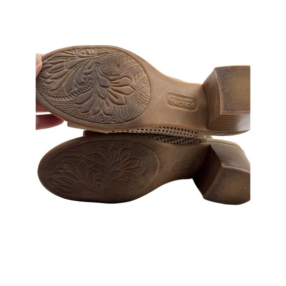 Sonoma Size 8.5 Peep Toe Tan Perforated Sandals Block Heel & Back Strap - Picture 10 of 16